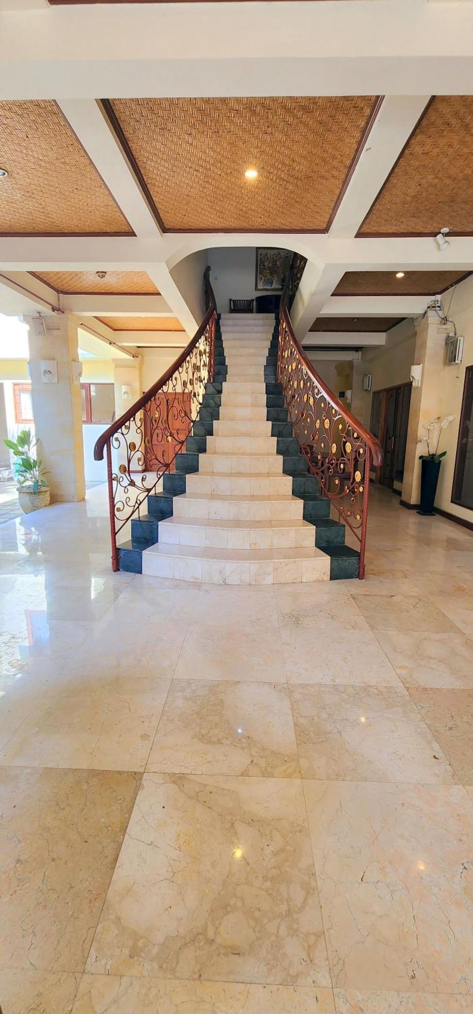 Bali Emerald Apartments Санур Экстерьер фото