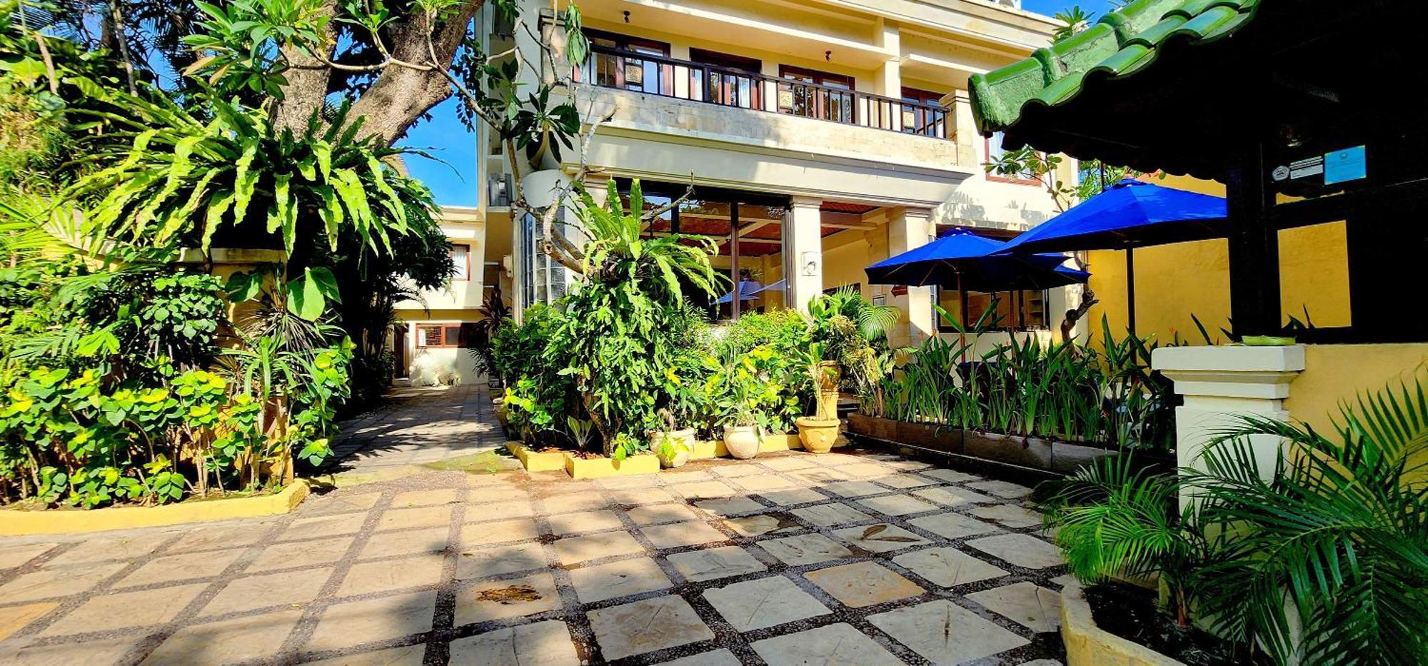 Bali Emerald Apartments Санур Экстерьер фото
