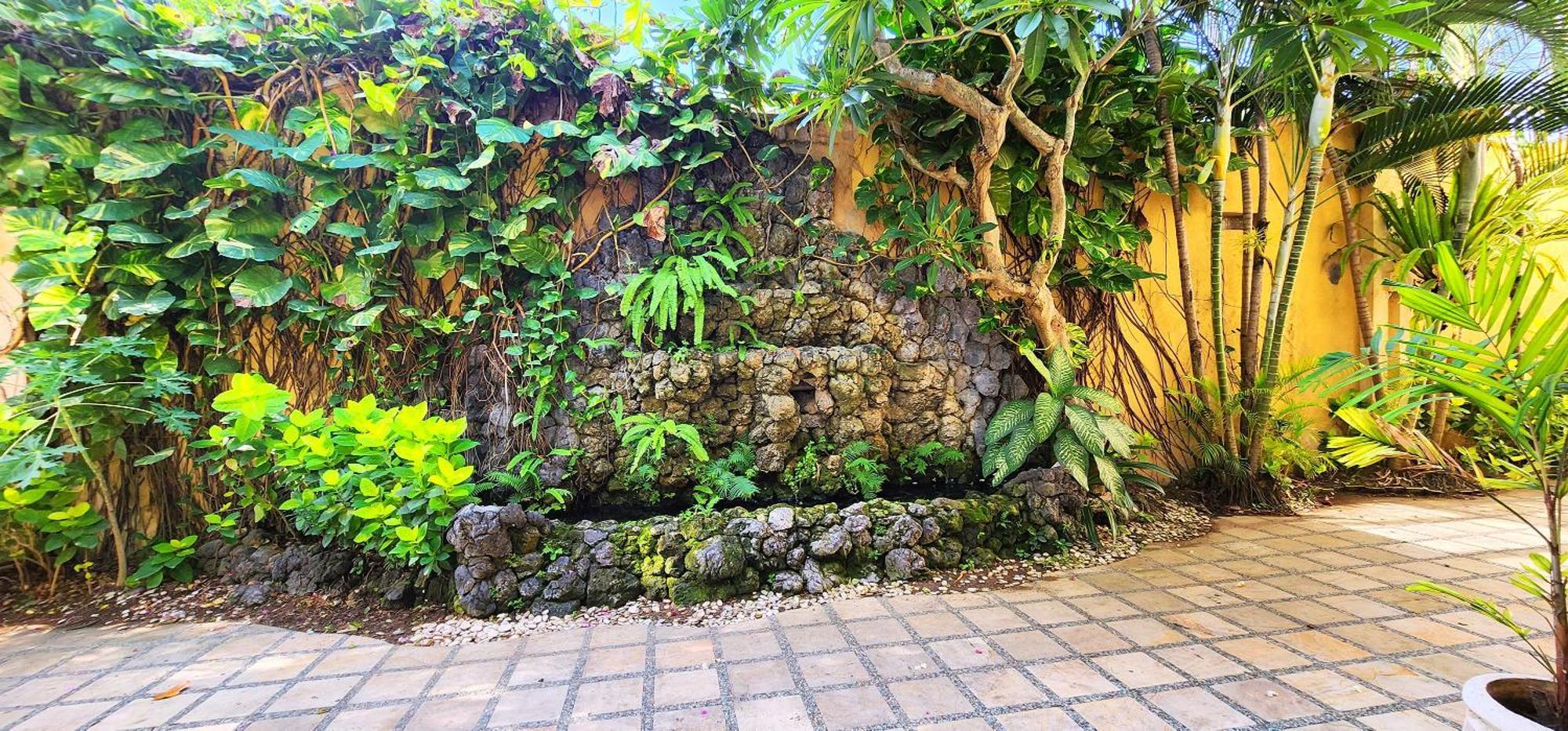 Bali Emerald Apartments Санур Экстерьер фото