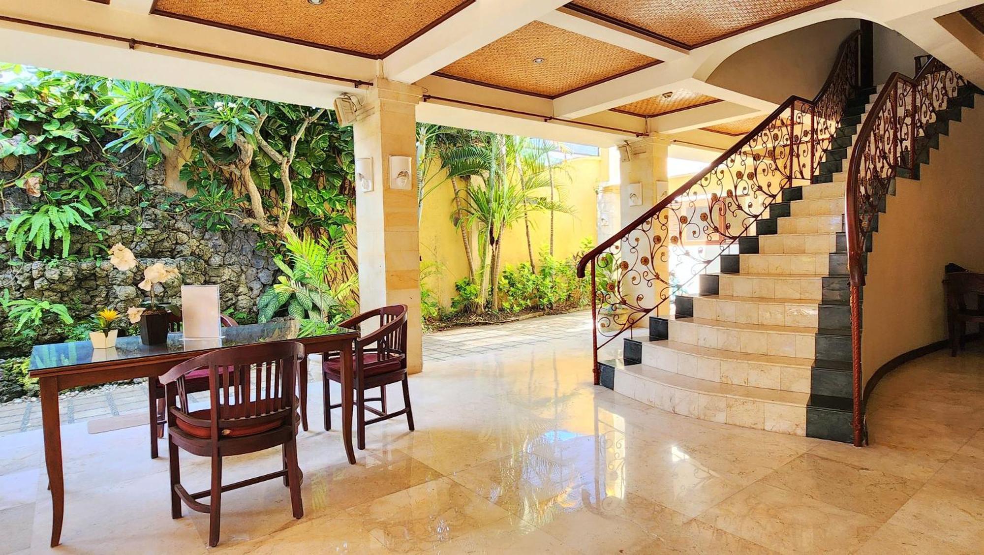 Bali Emerald Apartments Санур Экстерьер фото