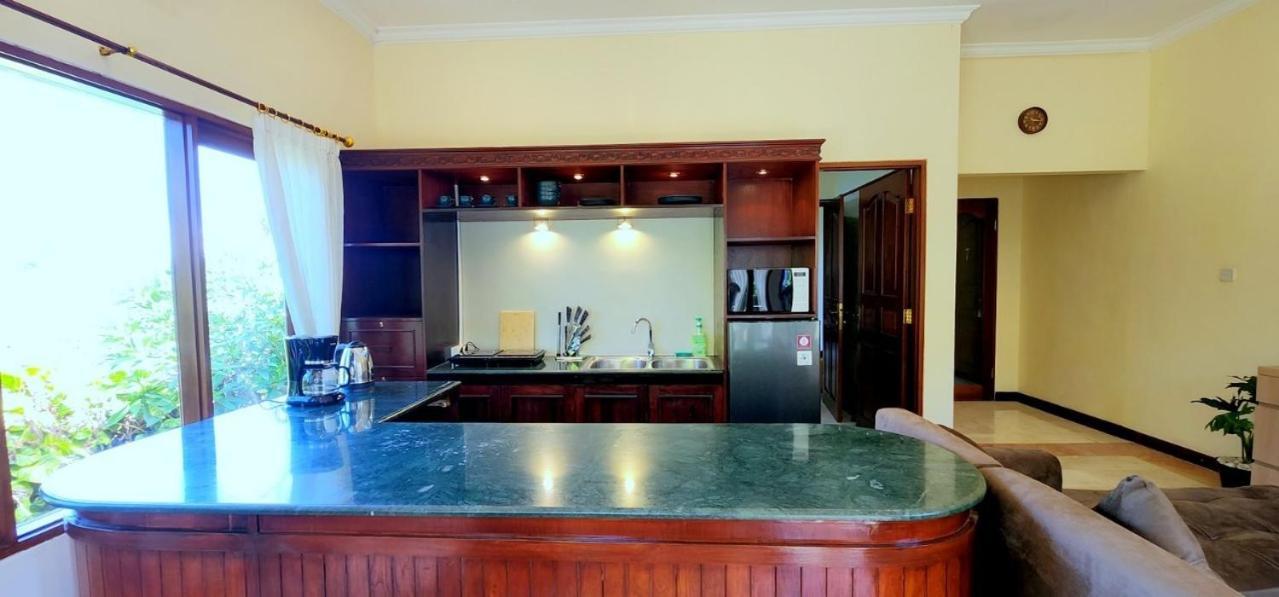 Bali Emerald Apartments Санур Экстерьер фото